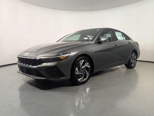 Amazon Gray 2026 Hyundai ELANTRA Limited