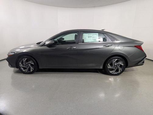 Amazon Gray 2026 Hyundai ELANTRA Limited