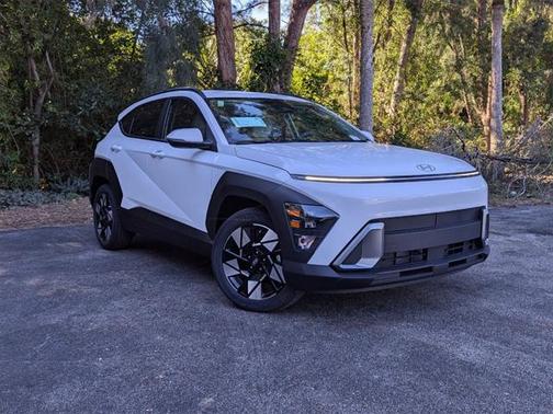 2025 Hyundai KONA SEL Convenience