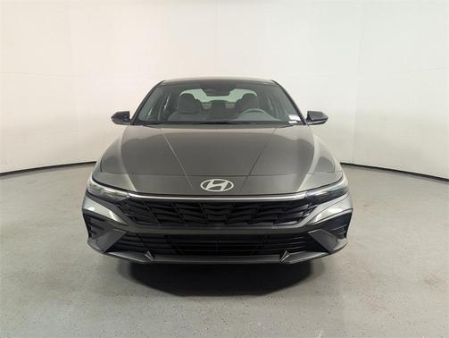 2026 Hyundai ELANTRA Sport