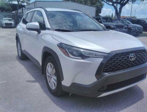 Wind Chill Pearl 2024 Toyota Corolla Cross LE