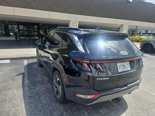 Phantom Black 2023 Hyundai TUCSON Limited