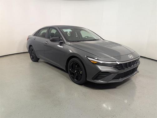 2026 Hyundai ELANTRA HEV SEL Sport