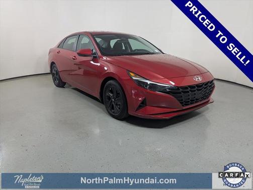 2022 Hyundai ELANTRA SEL