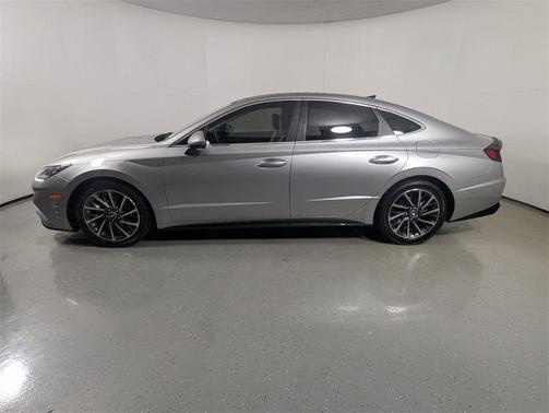2020 Hyundai SONATA Limited