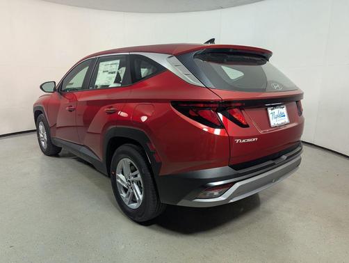 Ultimate Red 2026 Hyundai TUCSON SE