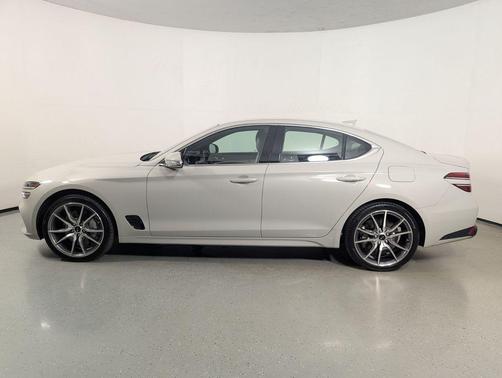 Vatna Gray 2025 Genesis G70 2.5T AWD