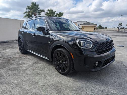 2023 MINI Countryman Cooper S