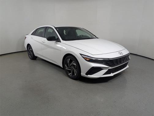 2025 Hyundai ELANTRA Sport