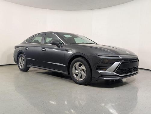 Portofino Gray 2026 Hyundai SONATA SE