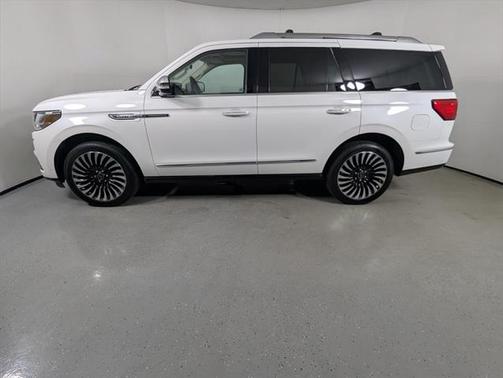 2020 Lincoln Navigator Black Label