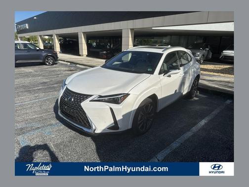 Eminent White Pearl 2025 Lexus UX 300h Premium