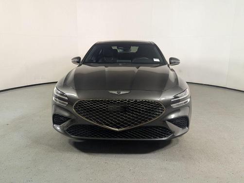 2024 Genesis G70 2.5T RWD