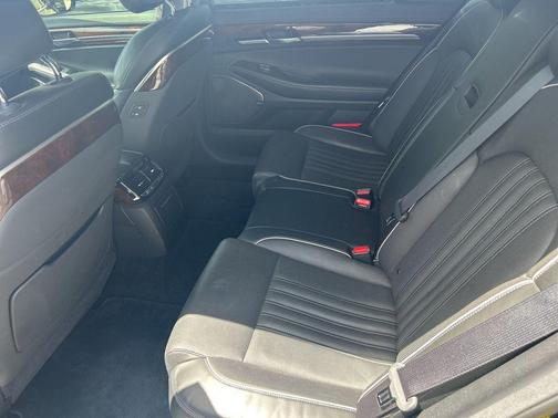 2017 Genesis G90 Premium