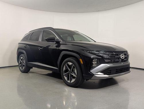 Phantom Black 2026 Hyundai TUCSON SEL