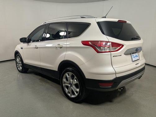 Oxford White 2015 Ford Escape Titanium