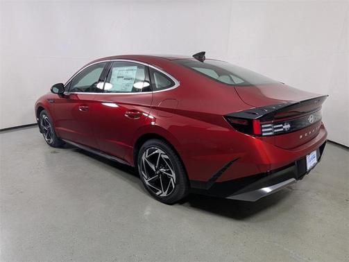 2026 Hyundai SONATA SEL