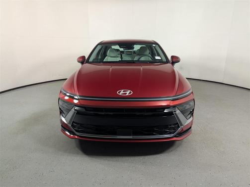 2026 Hyundai SONATA SEL