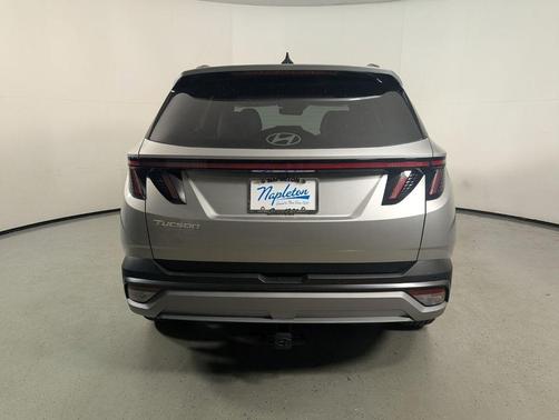 Shimmering Silver 2026 Hyundai TUCSON Limited