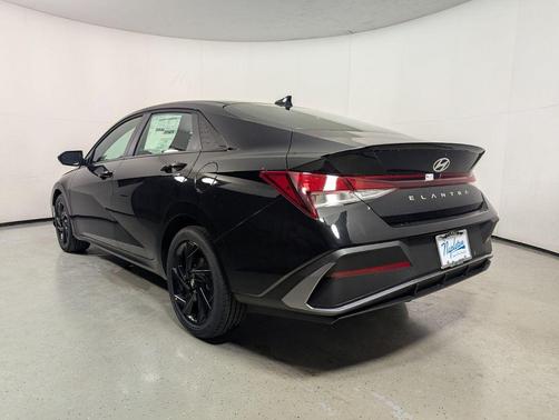 Abyss Black 2026 Hyundai ELANTRA Sport