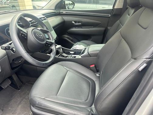 Shimmering Silver 2024 Hyundai TUCSON SEL