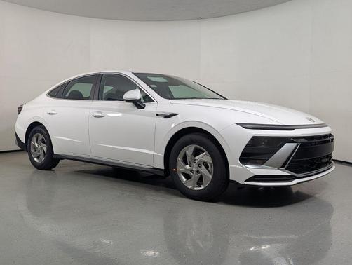 Serenity White 2026 Hyundai SONATA SE