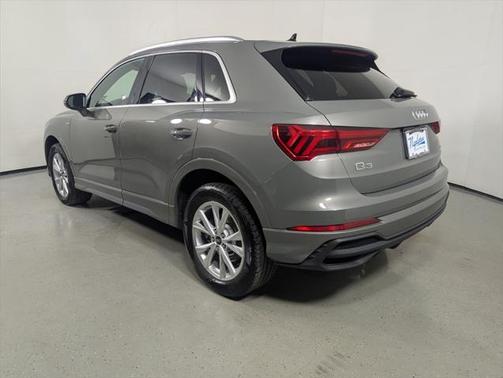 2024 Audi Q3 Premium 45 TFSI S line quattro Tiptronic
