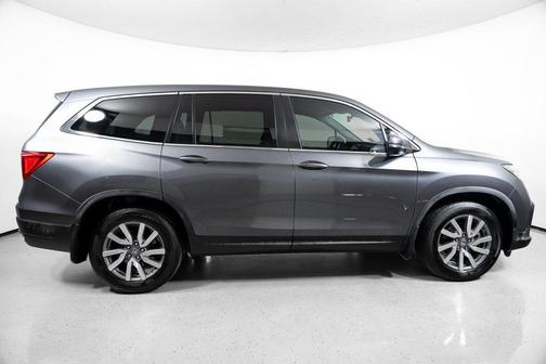 Modern Steel Metallic 2019 Honda Pilot EX-L