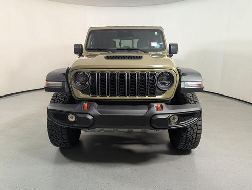 41 2026 Jeep Gladiator Mojave 4x4