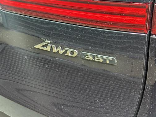 2024 Genesis GV70 3.5T AWD Sport
