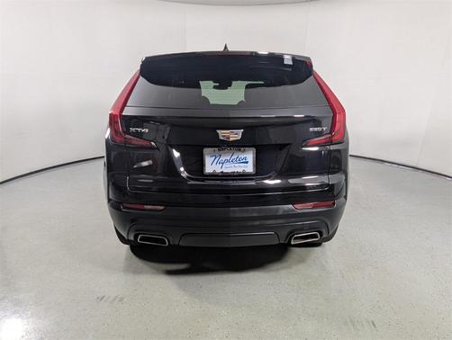 2021 Cadillac XT4 Luxury