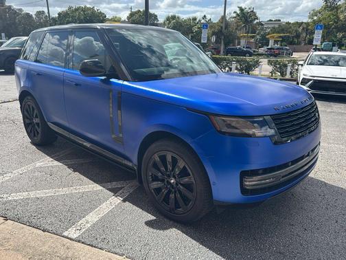 Velocity Blue SV Bespoke Ultra Metallic Satin 2025 Land Rover Range Rover P530 Autobiography