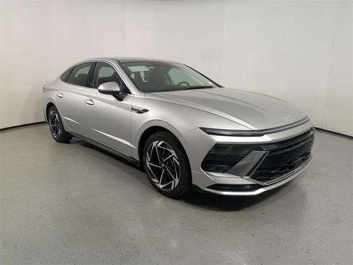 2026 Hyundai SONATA SEL