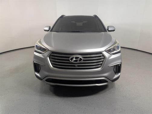 2017 Hyundai SANTA FE SE Ultimate