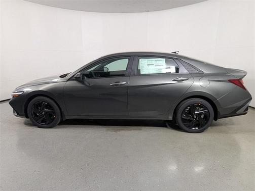 2026 Hyundai ELANTRA Sport