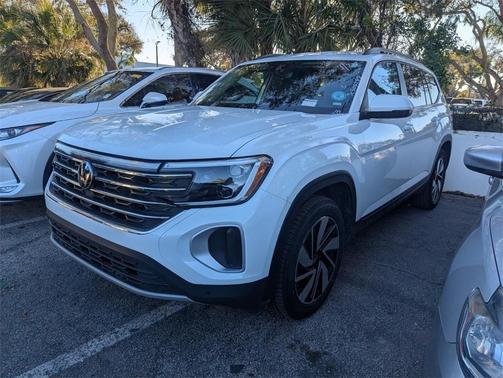 2025 Volkswagen Atlas 2.0T SE w/Technology