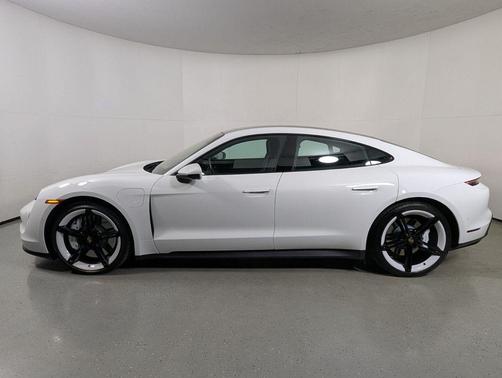 2024 Porsche Taycan 4S