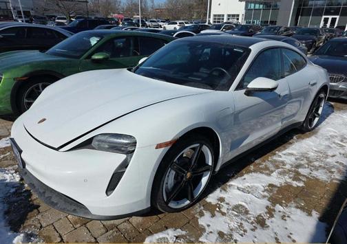 2024 Porsche Taycan 4S
