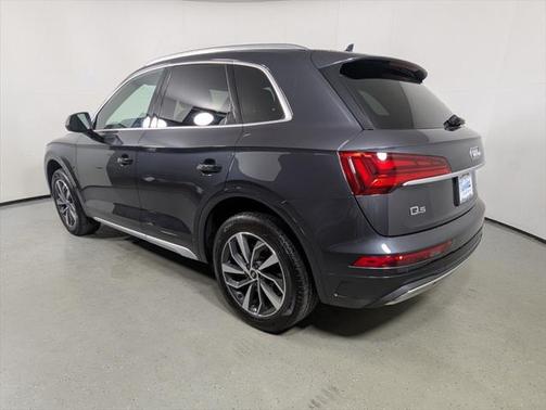 2021 Audi Q5 45 Premium Plus