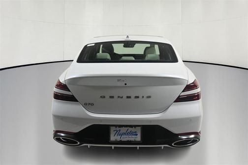 2025 Genesis G70 2.5T RWD