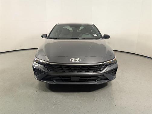2026 Hyundai ELANTRA Sport