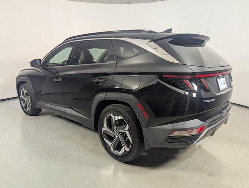 Phantom Black 2022 Hyundai TUCSON Limited