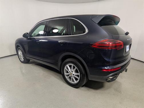 2018 Porsche Cayenne Base