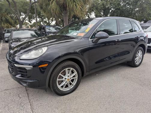 2018 Porsche Cayenne Base