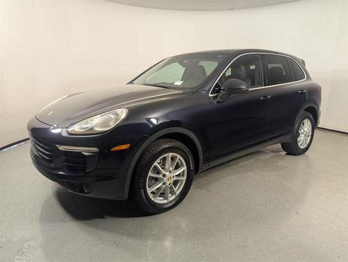 2018 Porsche Cayenne Base