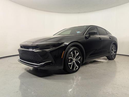 Black 2026 Toyota Crown XLE