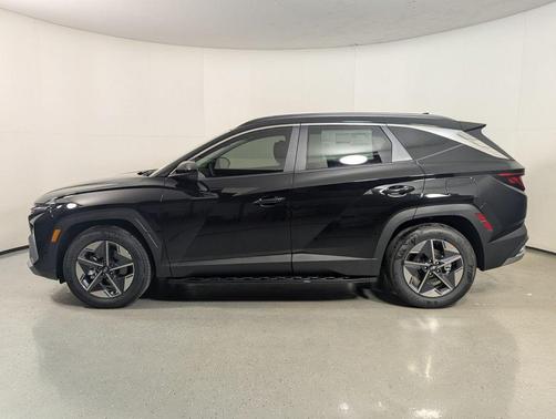 Phantom Black 2026 Hyundai TUCSON SEL