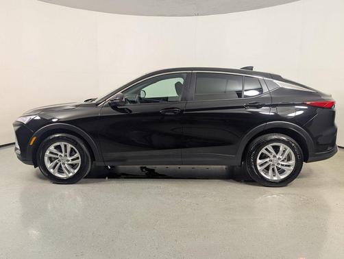 Ebony Twilight Metallic 2026 Buick Envista Preferred FWD