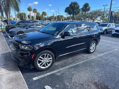 DB Black Clearcoat 2025 Dodge Durango GT AWD