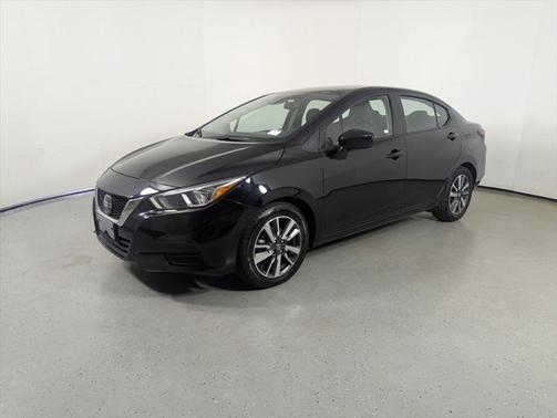 2022 Nissan Versa 1.6 SV